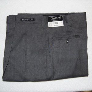 Signature Traditional Fit Pleated Front Dress Pant